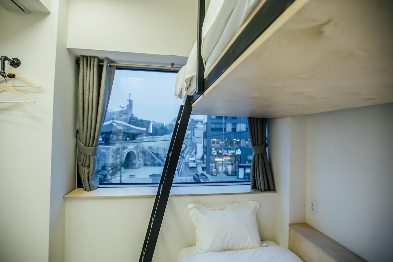 96 Bun'z Travelers Hostel *