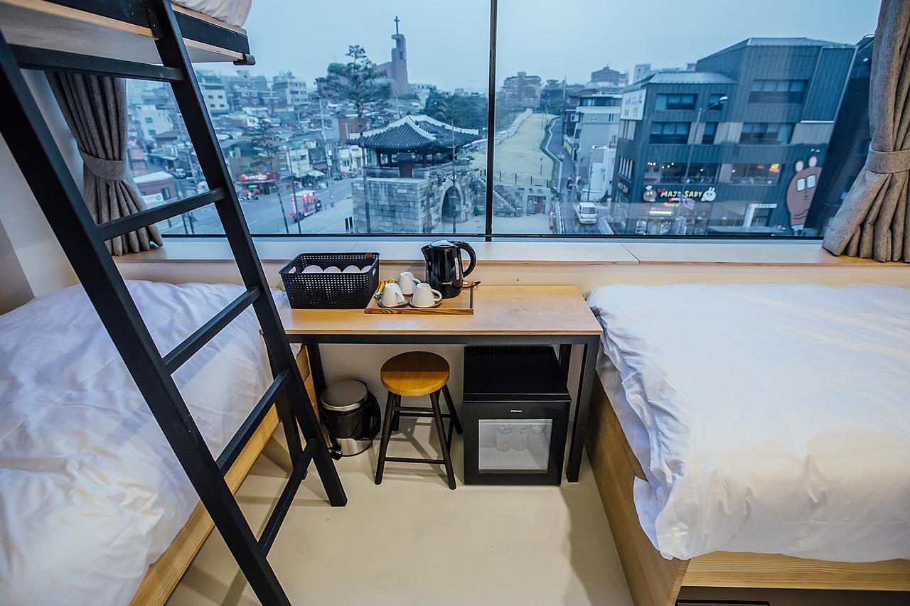 96 Bun'z Travelers * Seoul